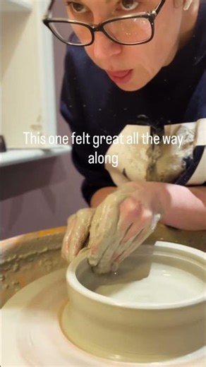 A story of two bowls. #potteryfail #handmadeceramics #wheelthrowing