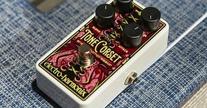 Video: Electro–Harmonix Tone Corset Compressor Demo