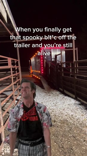 Couple of cuts and bruises but im still walking! #cowtruckin #dowhatmakesyouhappy #upallnight #cattle #spooky