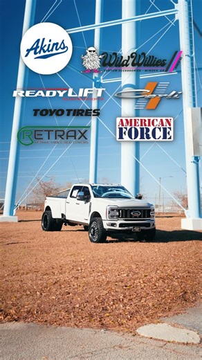 Akins Ford Chrysler Dodge Jeep Ram on Instagram: "2025 FORD SUPER DUTY F-450 DRW PLATINUM PLUS STK# FED43626 $135,609 🔹SHORTY BLACK ANTENNA 🔹HYPERTECH SPEED RECALIBRATION MODULE 🔹AMERICAN FORCE 24” WHEELS 🔹TOYO 37/13.50R24 TIRES 🔹READYLIFT 2.5” LEVELING KIT 🔹FOX 2.0 SERIES FRONT & REAR SHOCKS 🔹CARLI TORSION SWAY BAR 🔹AKINS LINER SPRAY IN BEDLINER 🔹RETRAX ALUMINUM TONEAU COVER #liftedtrucks #liftedtrucksforsale #atlanta #atl #ford #akinsford #f250 #f250superduty #superduty"