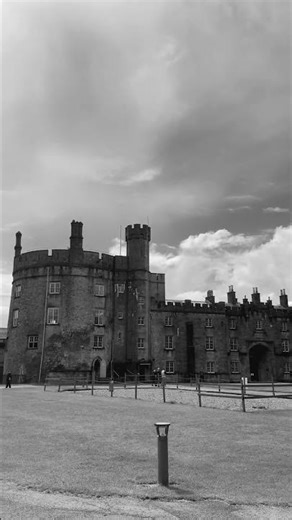 Kilkenny Castle! Once known as the Butler Castle… home of Anne Boleyns grandmother Margaret