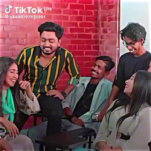 sipon (@user2466061570298)’s videos with original sound - sipon