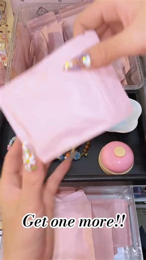 204K views · 5.2K reactions | @chante thank you super big order!! Thank you $33.90 tip!!! Do you like #asmr #luckyscoop #mysteryscoop #fyusa #giftideas | Megara | Facebook