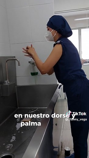 Lavado de Manos Quirúrgico en Enfermería