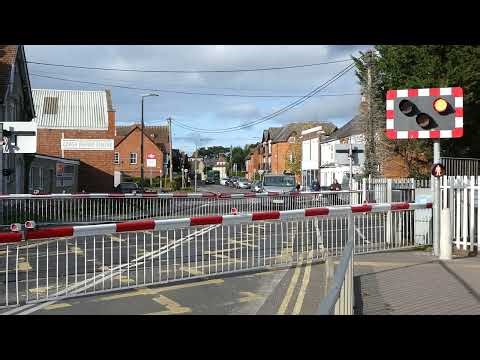 Bicester (London Road) Level Crossing 01/11/2025
