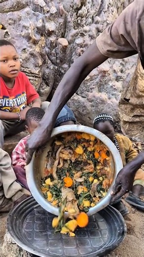 Amazing Traditional Village Cooking 🍲🔥#VillageCooking #TraditionalCooking #AfricanFood #VillageLife