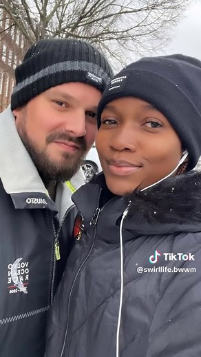 Sweet couple. 🤴🏻👸🏾🎉🎉 #fyp #swirllife #mixedcouple #interracialcouple #interraciallove #bwwm #bwwmcouple #swirlcouple