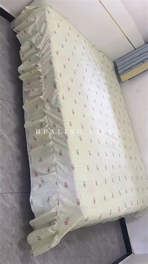 DIY: Unlock a 4-Piece Bed Sheet Set