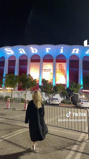 Sabrina Carpenter and Olivia Rodrigo at The Forum Concert
