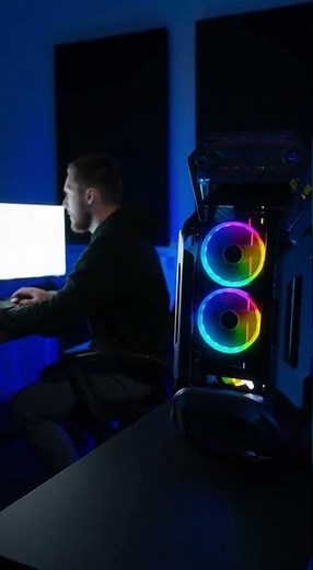 AlzaPC GameBox Ultimate Mini Tower Gaming Desktop With Ryzen 7 9800X3D And RTX 5090 128GB RAM 4TB...