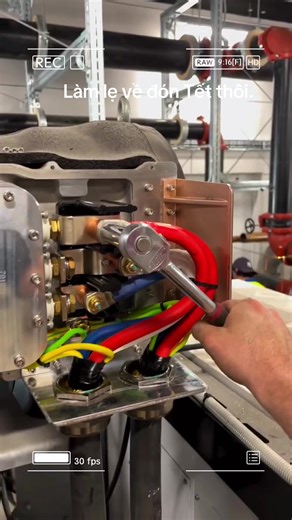 Tết tới nơi rồi @HH CônG A' ( KSĐ) #hvactechnician #chiller #automation #hvaclife #plc