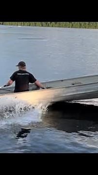 1980 Evinrude 9.9 Pushing 14ft StarCraft Aluminum Boat