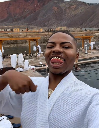 had to edit my spirit animal to this song || @Taehustle || how’s the new cc tho??#velocityedit #newtrend #ae #✨