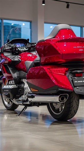 2026 Honda Gold Wing GL1800 SHOCKED Touring Bike Fans – Luxury & Speed Like Never Before!