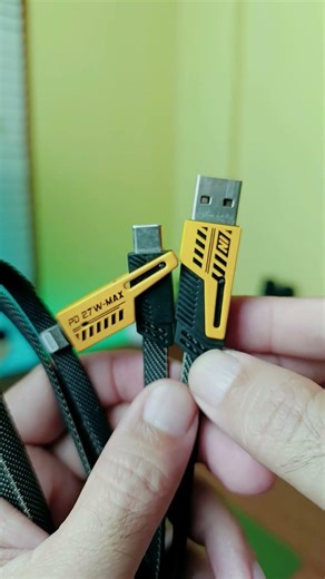 A TRAVELER MUST-HAVE! One 65W Cable for iPhone & Laptop, Hassle-Free! 4-in-1 Cable