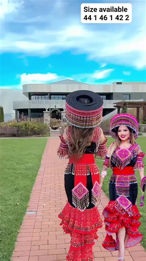 Beautiful customer review my favorite dresses Size available on the video Price $180 pajntaub handmade #hmoobreels #ShareThisPost #StarsEverywhere | Pajliab Ntsha