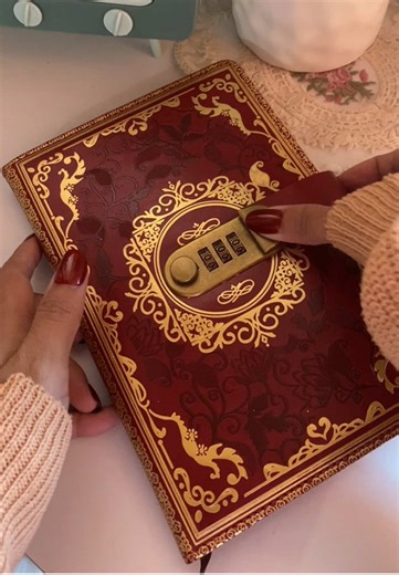 Stylish Vintage Journal Notebook Ideas