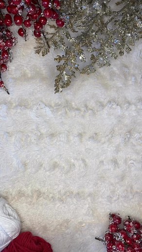 339K views · 3.9K reactions | Thanks so much for the love on my new ornament patterns yesterday! 虜 I think they are definitely a new favourite for me! #crochet #spinayarncrochet #crochetlove | Spin a Yarn Crochet | Facebook