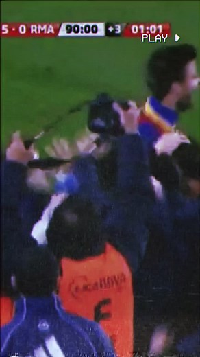 pique 😤 cr:@unbiasedftbl#fyp#foryou#SageTellMe#pique#barcelona#5#domonikee#unbiasedsoccer#ihavethreetoes#like