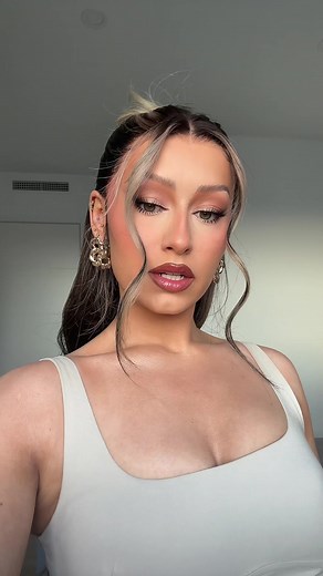 Glam Makeup Transformation and Wig Tutorial for Alopecia