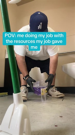 Did you ever have to experience this at a job site?#workhumor #dod9erdavidla1 #jobs