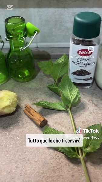 Colluttorio Naturale Fai-da-te per Bocca Sana