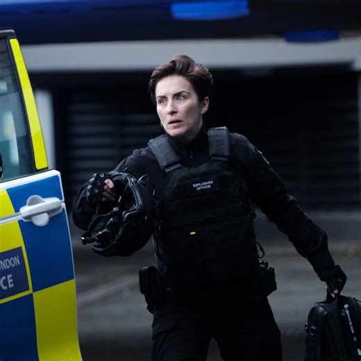 Viewers 'already hooked' after 'cracking' 1st episode of returning crime drama