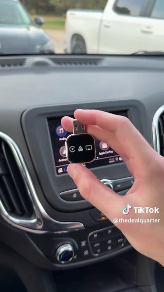 Screen Mirroring and CarPlay Adapter for Your Vehicle