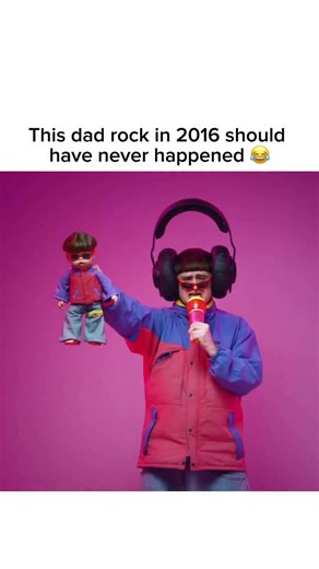 Oliver Tree on Instagram: "you would never catch me at this guy’s concert but if you’re reading this… link in bio"