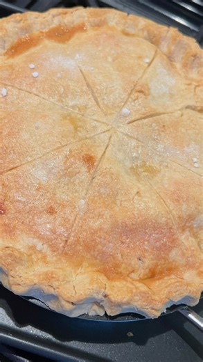 Best. Apple. Pie. Ever. 不 A winter pud that’s always been loved —...