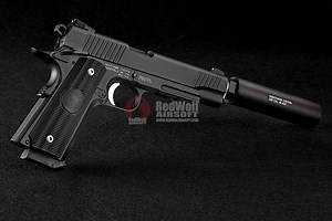 ¿Os acordáis de la Nighthawk Custom? Hoy, os enseñamos su nueva versión