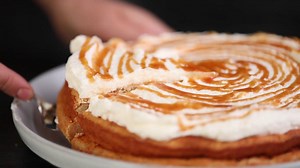 585K views · 831 shares | The most magical cake on the internet....