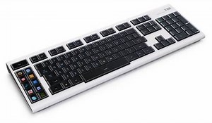 Optimus Maximus OLED Key Video Demo - SlashGear