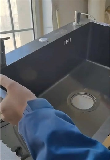 Custom Handmade Sinks for Your Kitchen