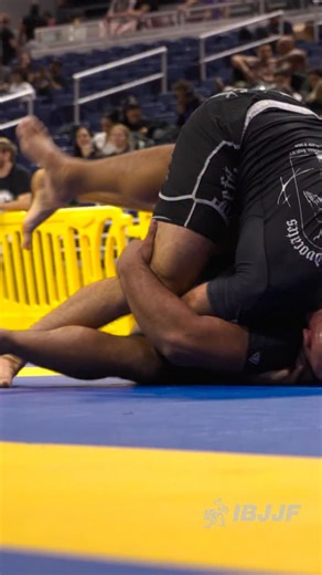 9.6K views · 17 reactions | @rooseveltbjj is the 2025 Pan No-Gi Ultra-Heavyweight Champion磊! Watch all matches live on @flograppling | International Brazilian Jiu-Jitsu Federation | Facebook