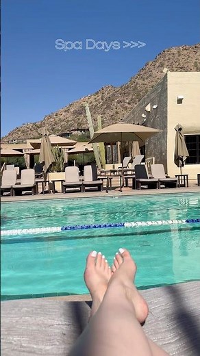 Desert dreams: poolside serenity + mountain views at JW Marriott Camelback Inn | Ruby Red