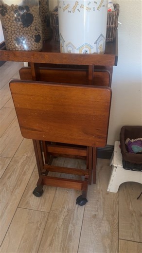 Watch TV tray set with table stand on Amazon Live