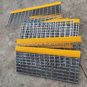 [Hot Item] Jimu Galvanized Ms Steel Grating Anti-Slip Stair Tread