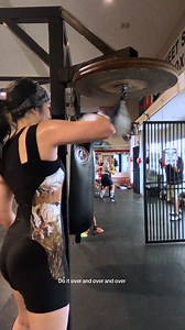 194K views · 811 reactions | Consistency is the name of the game #boxing #speedbag #femaleboxing | Kim Lee | Facebook