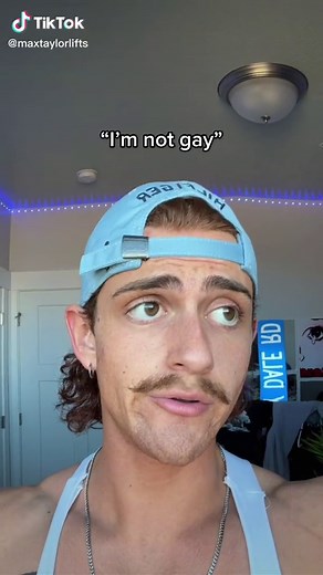 Max Taylor (@maxtaylorlifts)’s video of Ryan Reynolds
