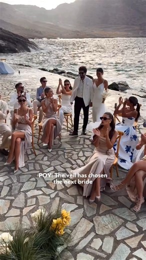 191K views · 878 reactions | The veil has chosen its next bride-to-be ‍♀️ @millanova | ModernWedding | Facebook