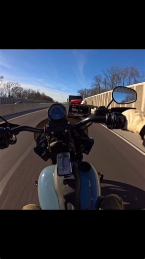 speedlimitsteve on Instagram: "Fly with me . . . . . . . ———————————————————————— Honorable Mentions ———————————————————————— Use code SPEEDLIMITSTEVE at checkout with @firstmfgco @eaglelightsco ———————————————————————— Use affiliate link in bio with @chinmounts ———————————————————————— . . . ———————————————————————— Camera & Mount: @gopro & @chinmounts ———————————————————————— . . . ———————————————————————— Fairing & Headlight: @hogworkz Turn Signals & Crash Guards: @hogworkz Bars & Risers: @bu