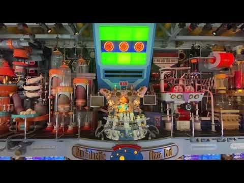 【2階から撮影】パン・ギャラクティック・ピザ・ポートのトニーソラローニ