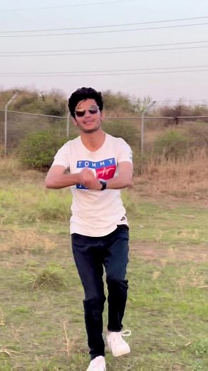 Subscribe my YouTube channel👉Redshirtwala link in Bio❤️#foryou #pashto #trending #redshirtwala #foryoupage #dance #peshawar #pakistani #afghan #fyp #illu #islamabad