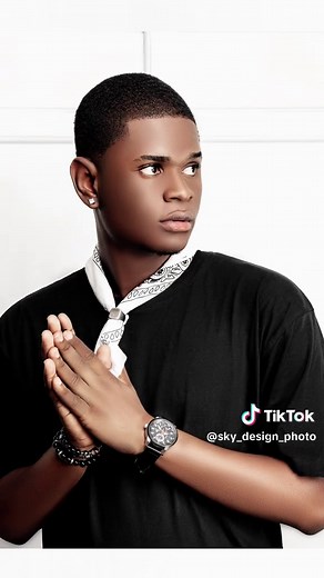 🖤✨ #2025 #photography #birthday #haitiantiktok🇭🇹 #skyacademy #camera