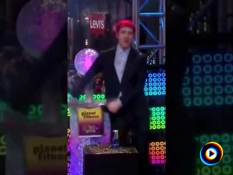 Ninja Floss Dance FAIL on New York Times Square | Lyrics, Song Meanings & Music Videos