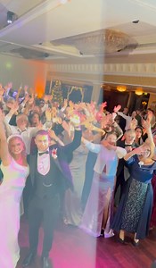 An EPIC night in beautiful Kilronan Castle Estate & Spa last night. Wishing Ciara & Shane the very best. This wedding had everything. The BEST CRAIC ⭐️🕺🏻👰🏼‍♀️ ☘️ #wedding #instagood #weddingband | Simon Casey