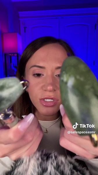 Relaxing ASMR Face Roll Massage for Tension Relief