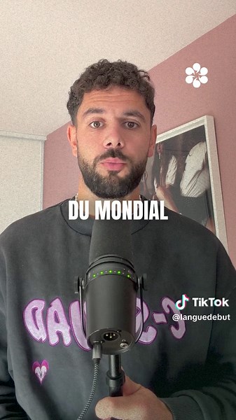 Clàudia Pina, candidate au titre de meilleure joueuse du monde