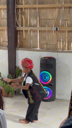 5.1K views · 96 reactions | T’boli tribes performing a tribal dance before heading to Lake Holon ✨ | Angkol Jun Adventure | Facebook